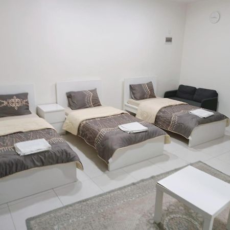 Appartamento For Women Only - للنساء فقط Umm al-Amad Esterno foto