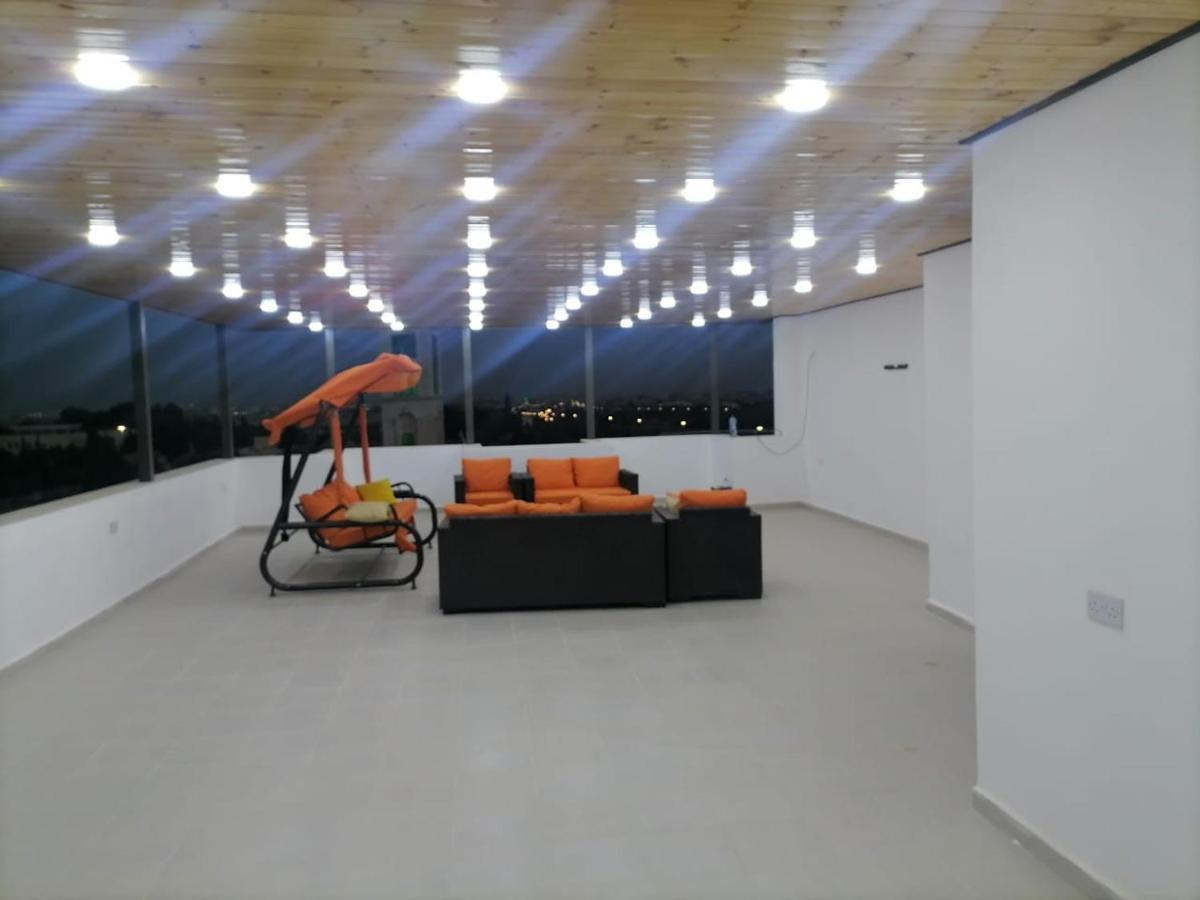 Appartamento For Women Only - للنساء فقط Umm al-Amad Esterno foto