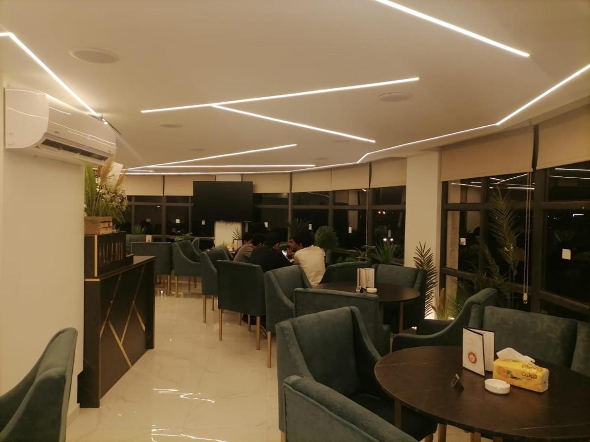 Appartamento For Women Only - للنساء فقط Umm al-Amad Esterno foto