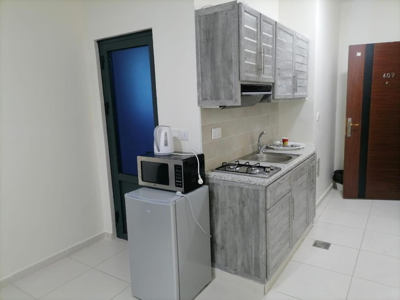 Appartamento For Women Only - للنساء فقط Umm al-Amad Esterno foto