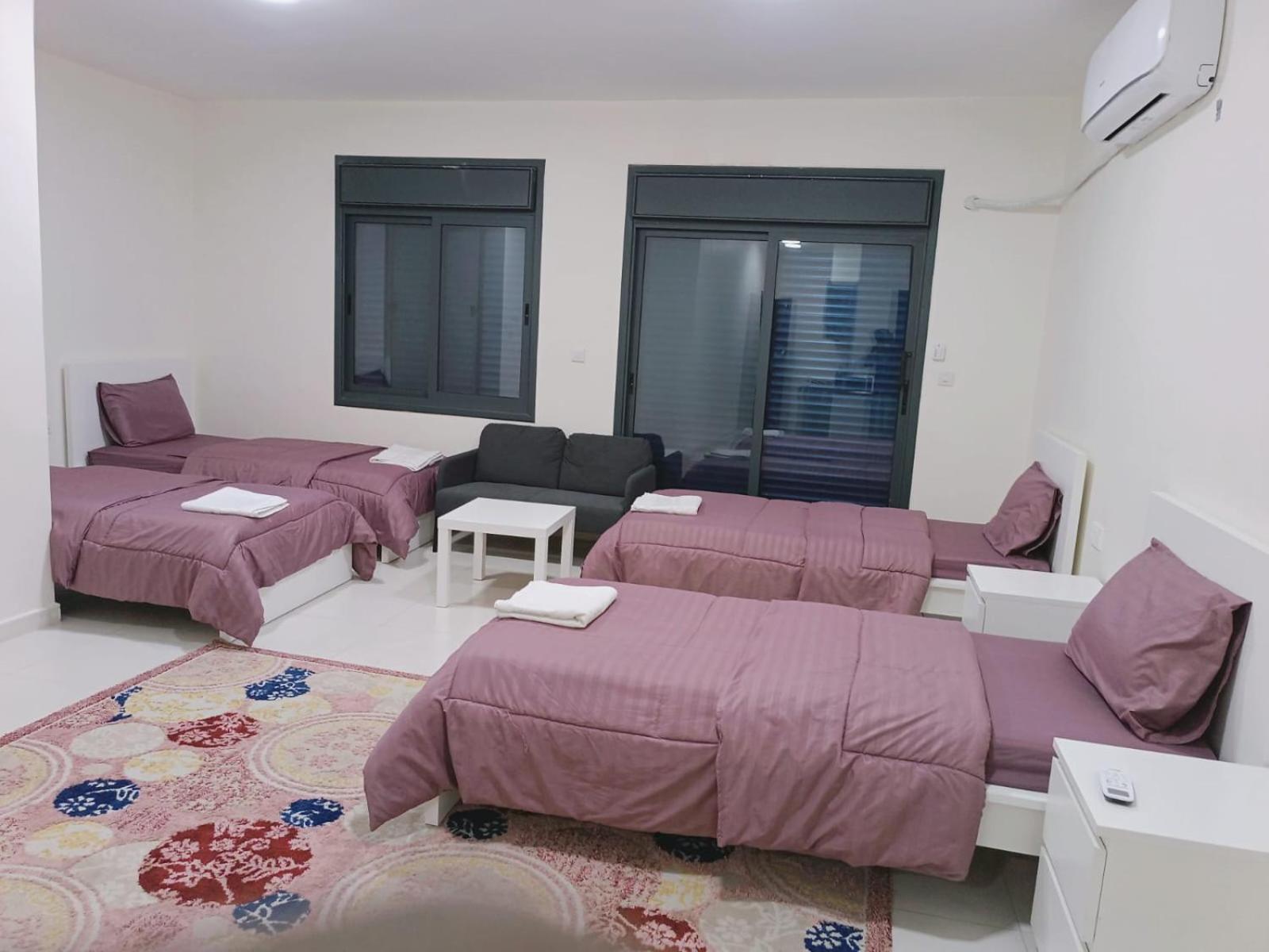 Appartamento For Women Only - للنساء فقط Umm al-Amad Esterno foto